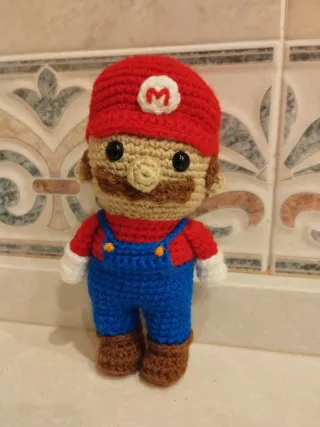Mario Bros muñeco Amigurumi