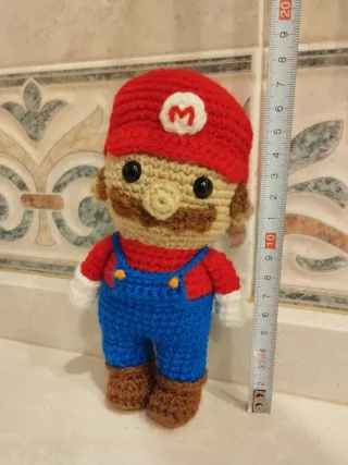 Mario Bros muñeco Amigurumi