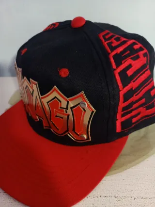 Gorra Chicago Negra y Roja