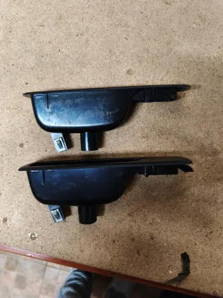 Portaobjetos puertas traseras Renault Clio/Megane.