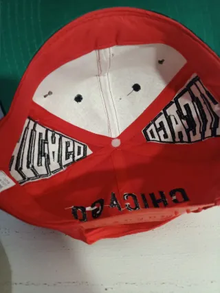 Gorra Chicago Roja y Negra