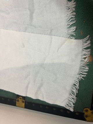 Sciarpa bianca con frange