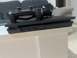 Consola Sony PS4 Negra en perfecto estado
