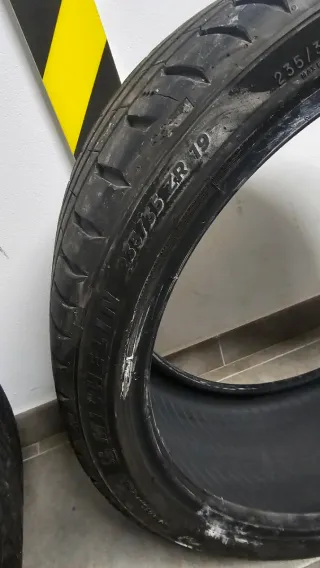 2 Neumáticos Michelin Pilot Sport 5 // 235/35/19