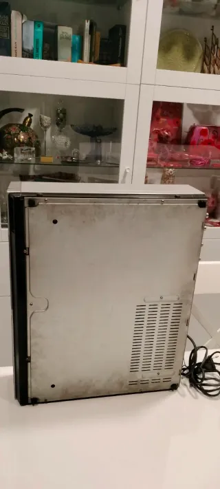 Sony SL-C30E Betamax averiado