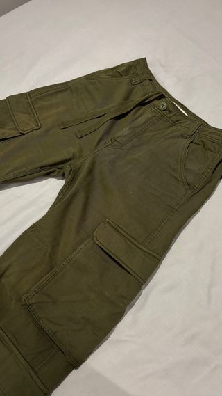 Pantalón cargo verde militar