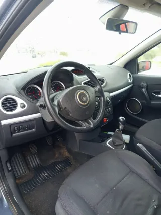 Renault Clio 2005