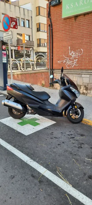 Suzuki Burgman 125 Executive