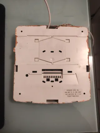 Alarma ADT con teclado y dos sensores