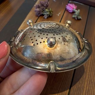 Argenteria antica Liberty 1900 colino per tè