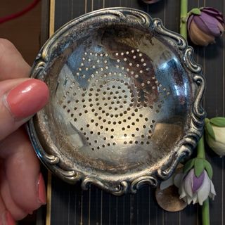 Argenteria antica Liberty 1900 colino per tè