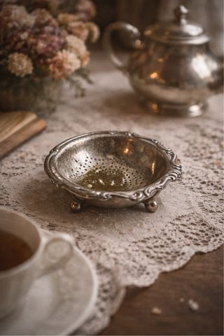 Argenteria antica Liberty 1900 colino per tè