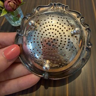 Argenteria antica Liberty 1900 colino per tè