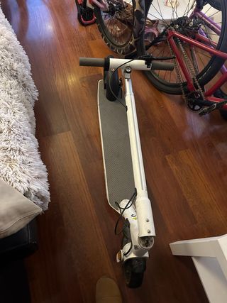 Patinete Eléctrico Blanco