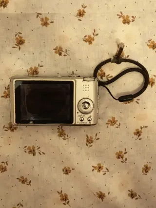 Cámara Digital Panasonic Lumix 3.6x