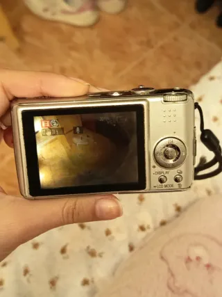 Cámara Digital Panasonic Lumix 3.6x