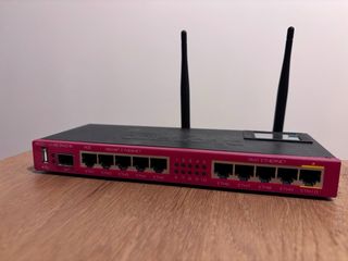 Mikrotik RB2011 wifi 8 unidades