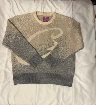 Jersey Corteiz beige y gris