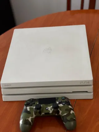 PS4 Pro Blanca Sony Como Nueva