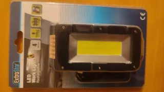 Foco LED Recargable ExtraStar 300 Lúmenes