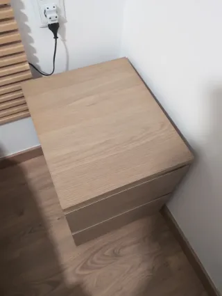 Mesita de noche Ikea Malm