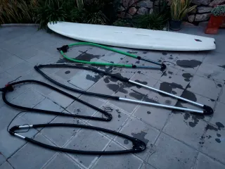 Tabla d surf blanca con complementos, 2"60 x 70 cm