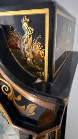 Reloj de pie antiguo para restaurar