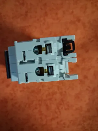 Interruptor Automático ABB 16A S 201-NA