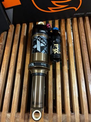 Amortiguador FOX FLOAT X Factory Kashima 230 Nuevo