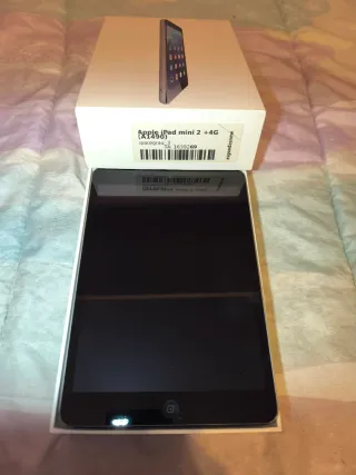 Apple iPad mini 2 (Silver) SIM