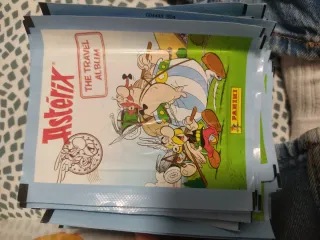 Lote 67 sobres cromos Astérix y Obélix Panini