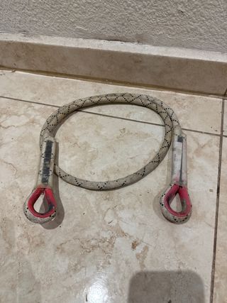 Cuerda de remolque con ojales