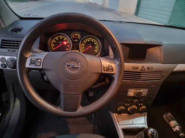 Opel Astra 2005