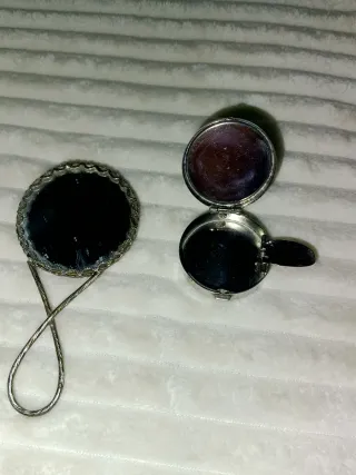 Espejo y cenicero de bolso vintage