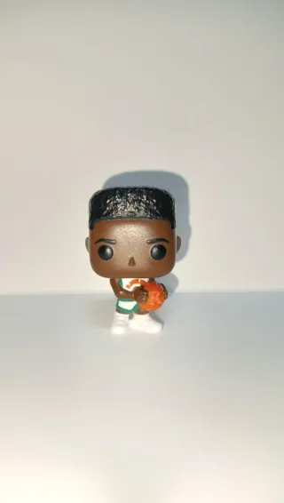 Lote 3 Funkos Kinder Joy Stranger Things