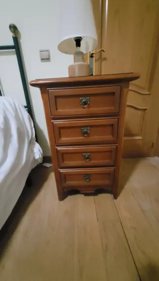 Habitación Matrimonio Madera Maciza.