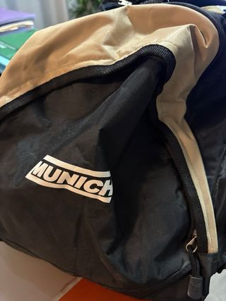 CHOLLO 2 Palas de Pádel + Macuto Munich + pelotas