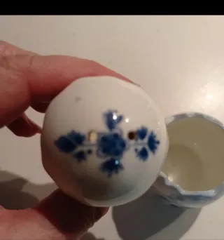 Saliera vintage porcellana francese dipinta a mano