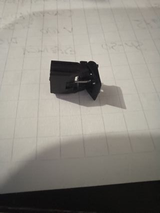 Aguja Giradiscos Reulo Magnética