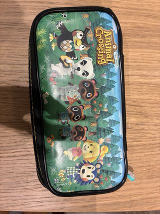 Nintendo Switch con juegos y mandos