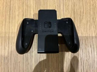 Nintendo Switch con juegos y mandos