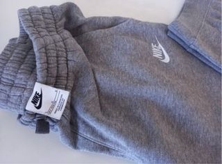 Chándal Nike gris niño