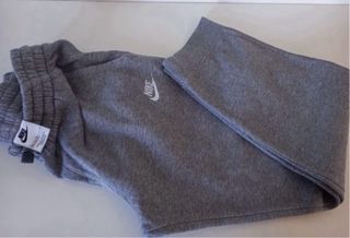 Chándal Nike gris niño