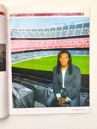 Revista Oficial Barça 03-04 Ronaldinho Rookie