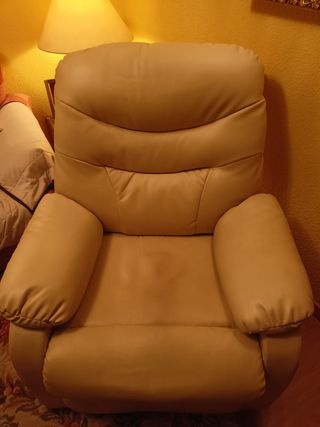 Sillón Relax Individual Beige Cuero. 2 unidades.