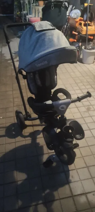 Triciclo Evolutivo 2 en 1 Gris Lionelo Tris