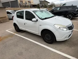 Dacia Sandero 2012