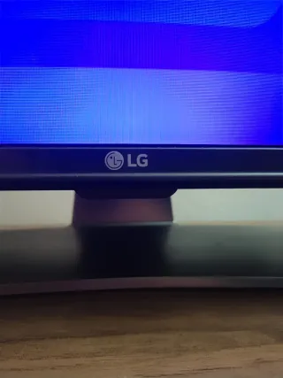 LG 43 Smart TV