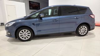 Ford S-MAX 2022