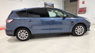 Ford S-MAX 2022